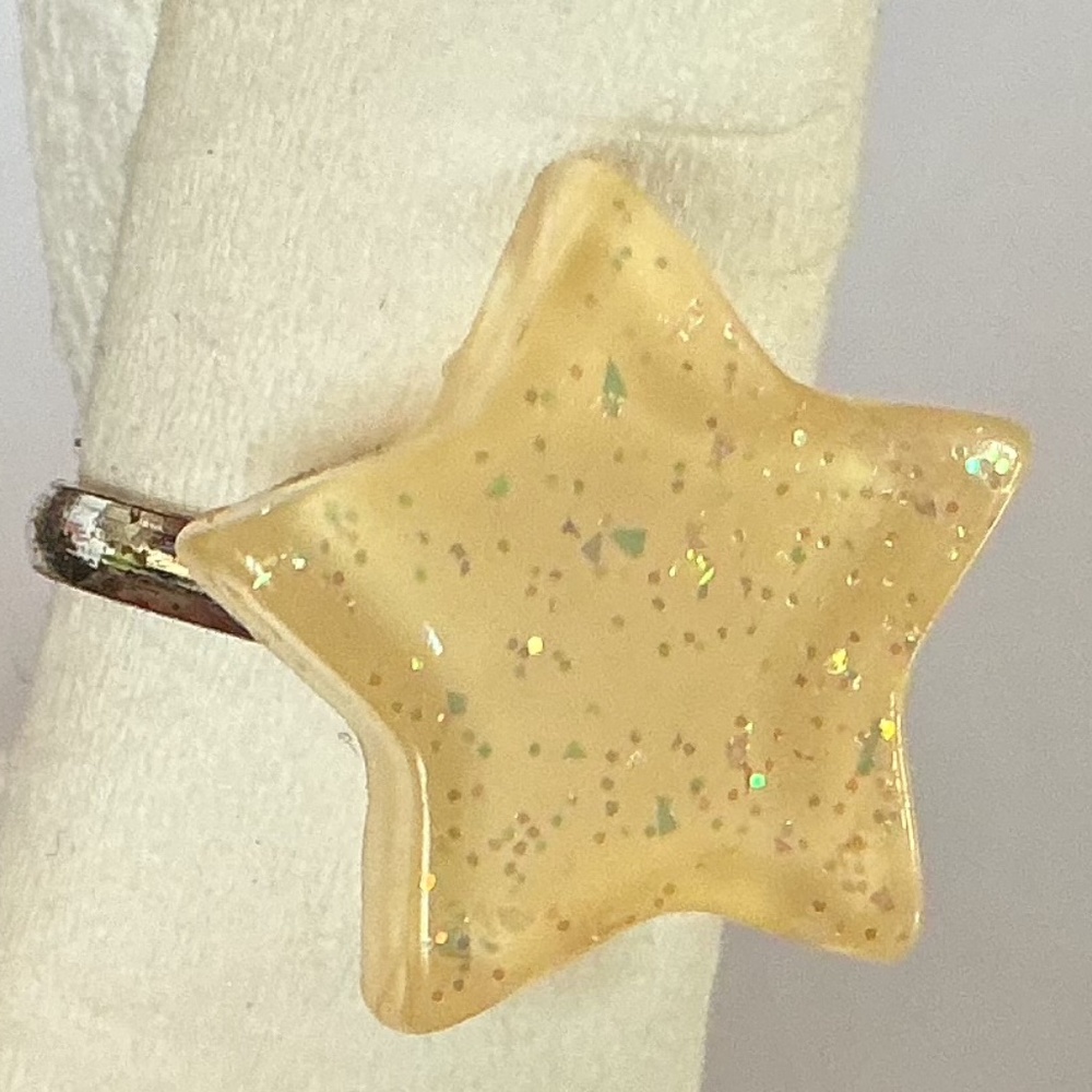 Costume Ring, size 2.5